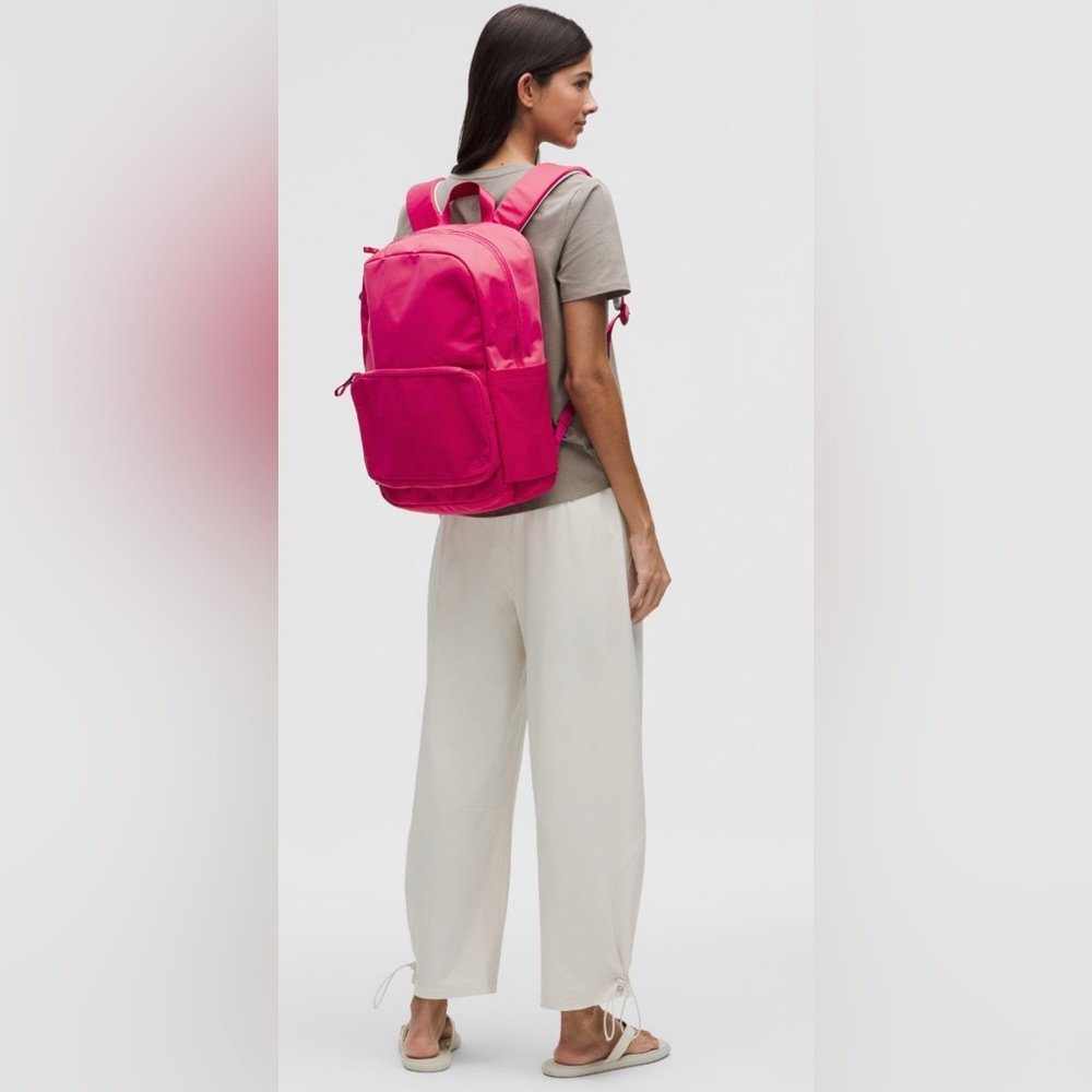 Lululemon Everywhere Backpack 22L Metal Hardware